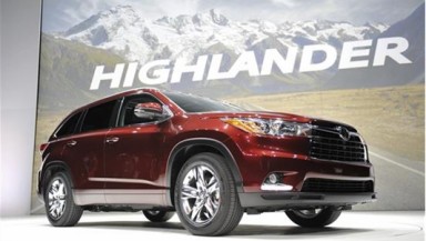 Vista general de la nueva versión de un todoterreno Toyota, el Highlander. EFE/Archivo