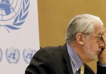 El presidente de la comisión independiente auspiciada por la ONU para investigar el conflicto en Siria, el brasileño Paulo Sergio Pinheiro, durante la presentación de otro informe sobre la situación en el país, el pasado mes de junio. EFE/Archivo