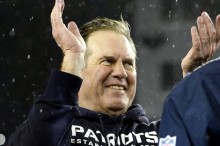 En la imagen, el entrenador de los Patriots de Nueva Inglaterra, Bill Belichick. EFE/Archivo