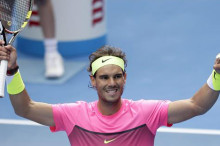 Rafael Nadal celebra su victoria ante el sudafricano Kevin Anderson en lo octavos del Abierto de Australia. EFE